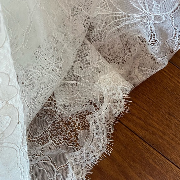 Wedding Dress - Picture 10 of 14